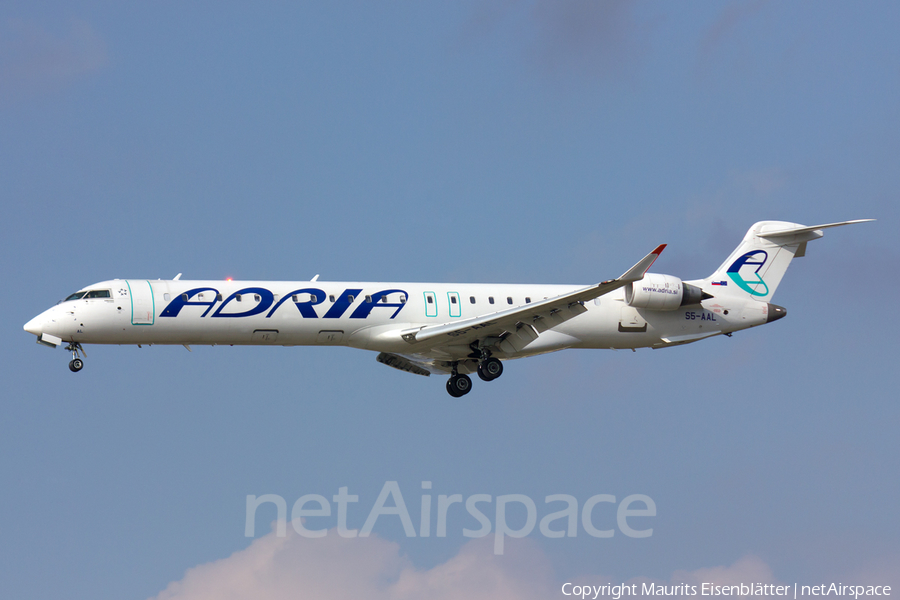Adria Airways Bombardier CRJ-900LR (S5-AAL) | Photo 43027