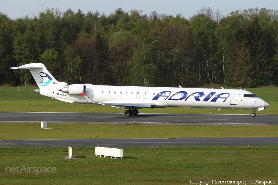 Adria Airways Bombardier CRJ-900LR (S5-AAL) | Photo 15142