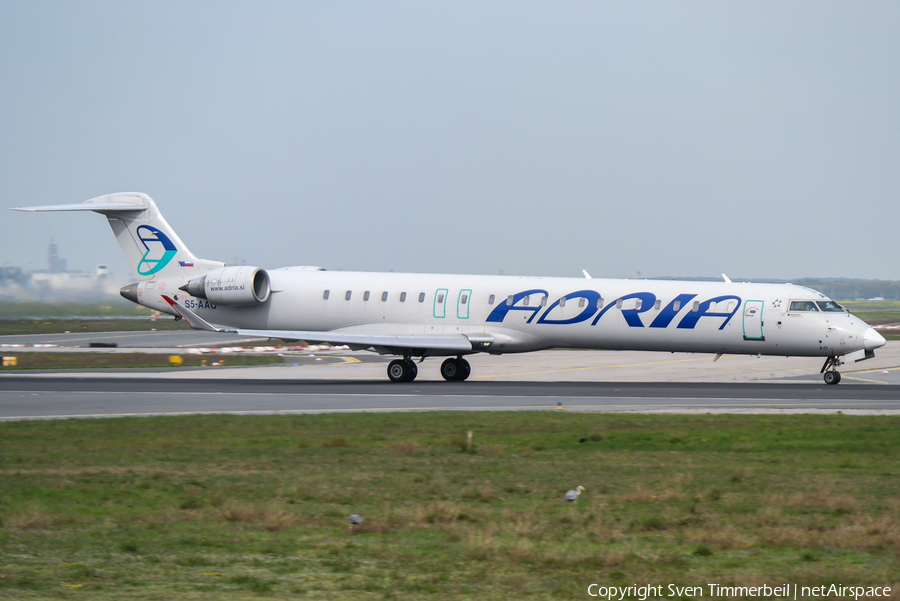Adria Airways Bombardier CRJ-900LR (S5-AAO) | Photo 196042