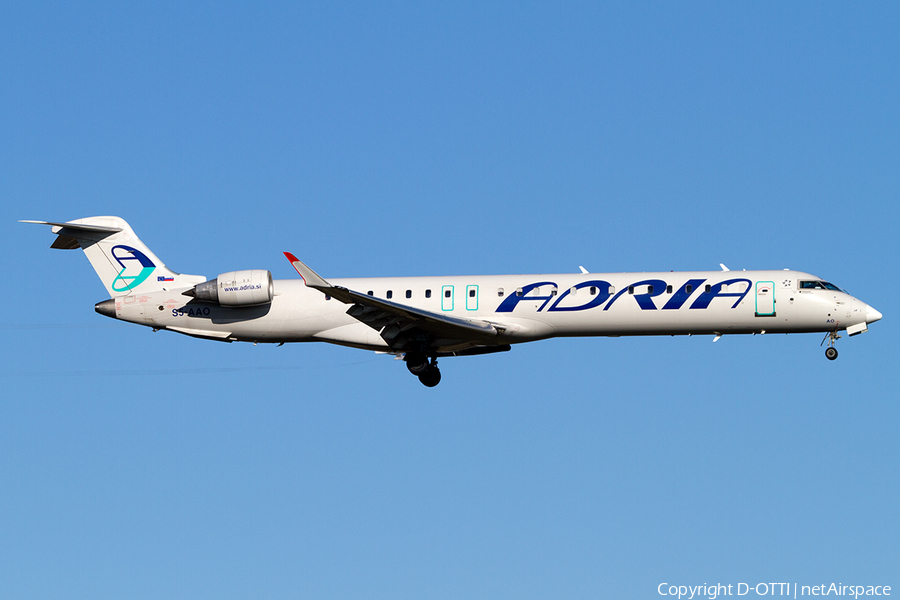 Adria Airways Bombardier CRJ-900LR (S5-AAO) | Photo 140579