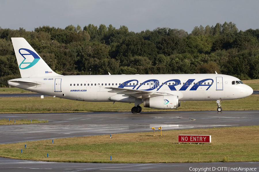 Adria Airways Airbus A320-231 (S5-AAS) | Photo 140582
