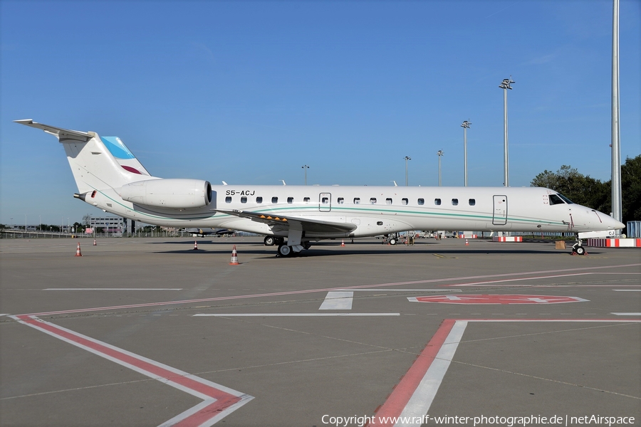 Aero4M Embraer ERJ-145LU (S5-ACJ) | Photo 467635