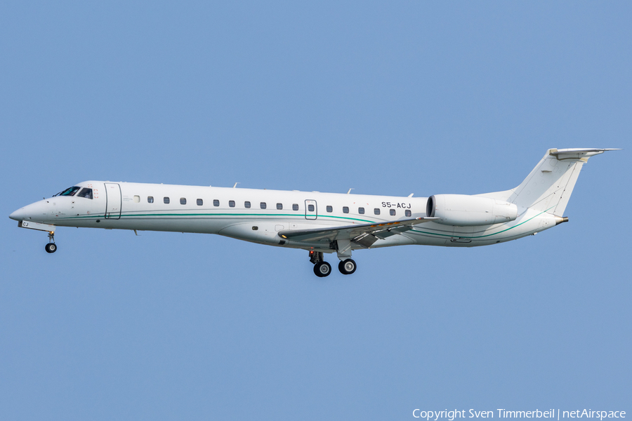 Aero4M Embraer ERJ-145LU (S5-ACJ) | Photo 523049