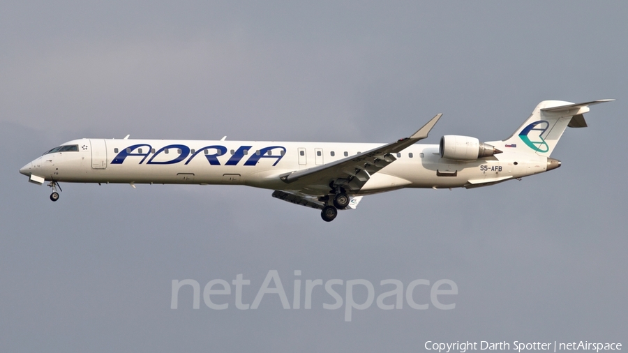 Adria Airways Bombardier CRJ-900ER (S5-AFB) | Photo 282645