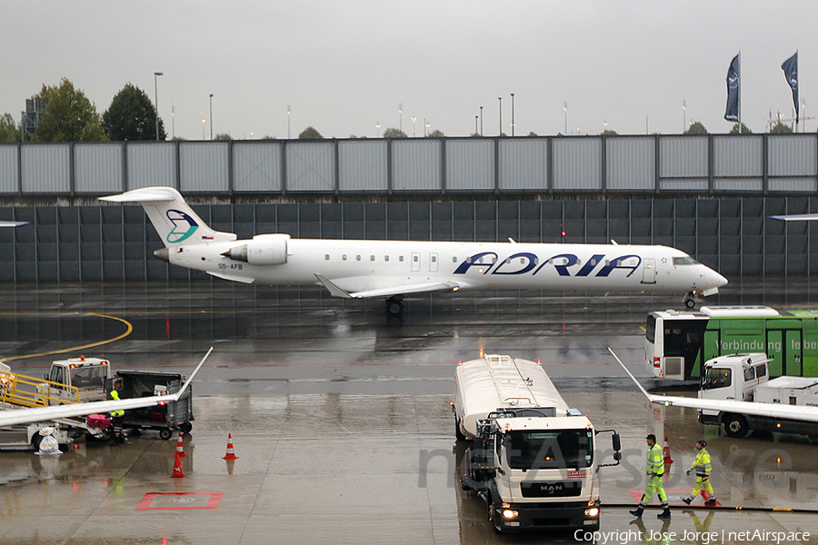 Adria Airways Bombardier CRJ-900ER (S5-AFB) | Photo 392823