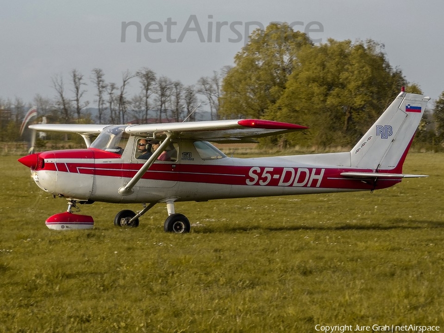 Aeroklub Murska Sobota Cessna 150M (S5-DDH) | Photo 106903