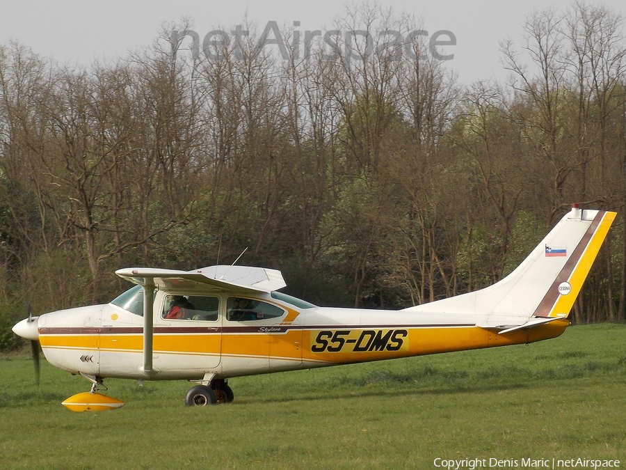 Aeroklub Murska Sobota Cessna 182G Skylane (S5-DMS) | Photo 106746
