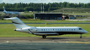 Elit'Avia Bombardier BD-700-1A10 Global 6000 (S5-SAD) at  Helsinki - Vantaa, Finland