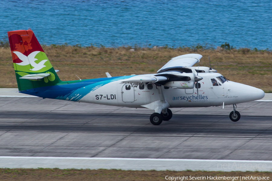 Air Seychelles Viking Air DHC-6-400 Twin Otter (S7-LDI) | Photo 198416