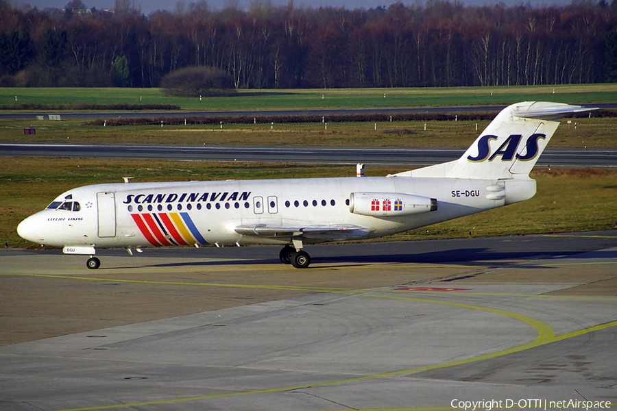SAS - Scandinavian Airlines Fokker F28-4000 Fellowship (SE-DGU) | Photo 286687