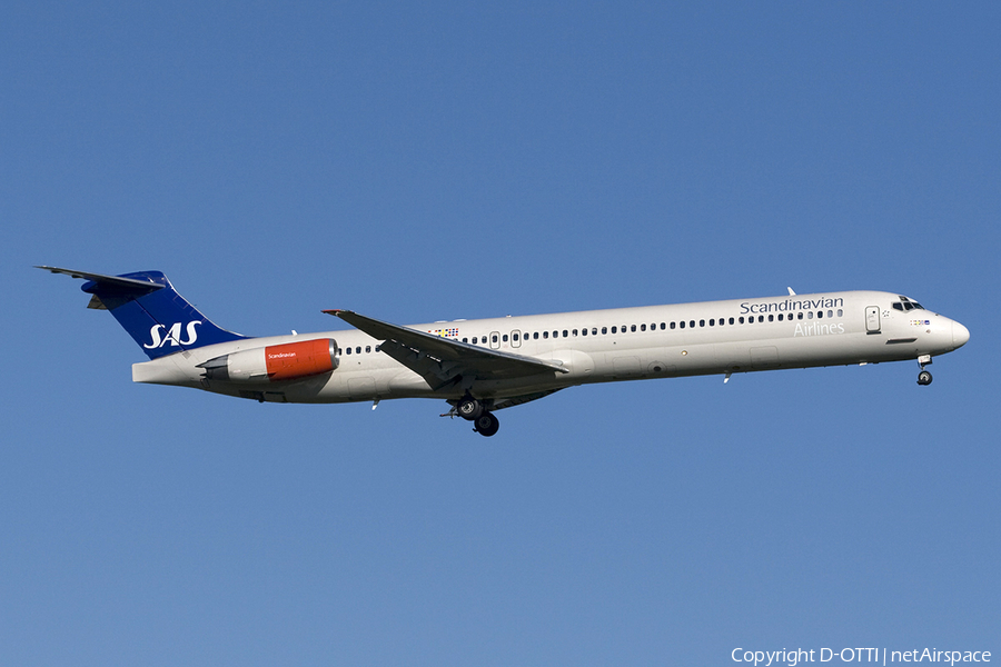 SAS - Scandinavian Airlines McDonnell Douglas MD-82 (SE-DIN) | Photo 274560