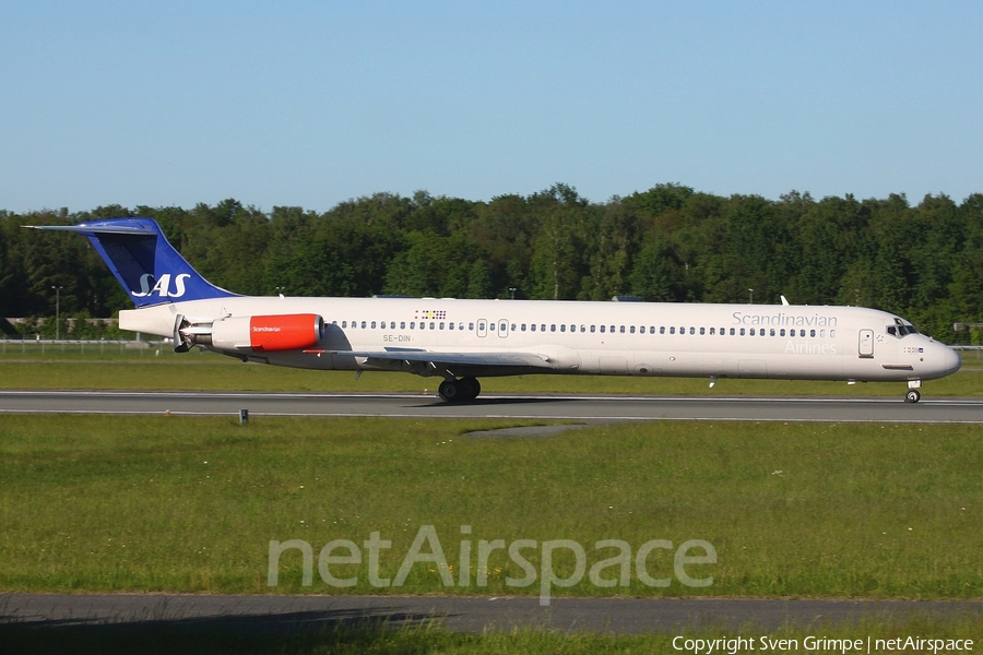 SAS - Scandinavian Airlines McDonnell Douglas MD-82 (SE-DIN) | Photo 21212