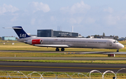 SAS - Scandinavian Airlines McDonnell Douglas MD-82 (SE-DIS) at  Copenhagen - Kastrup, Denmark