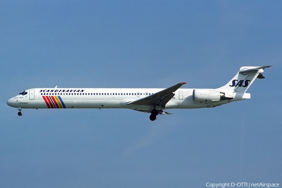 SAS - Scandinavian Airlines McDonnell Douglas MD-90-30 (SE-DMG) | Photo 357225