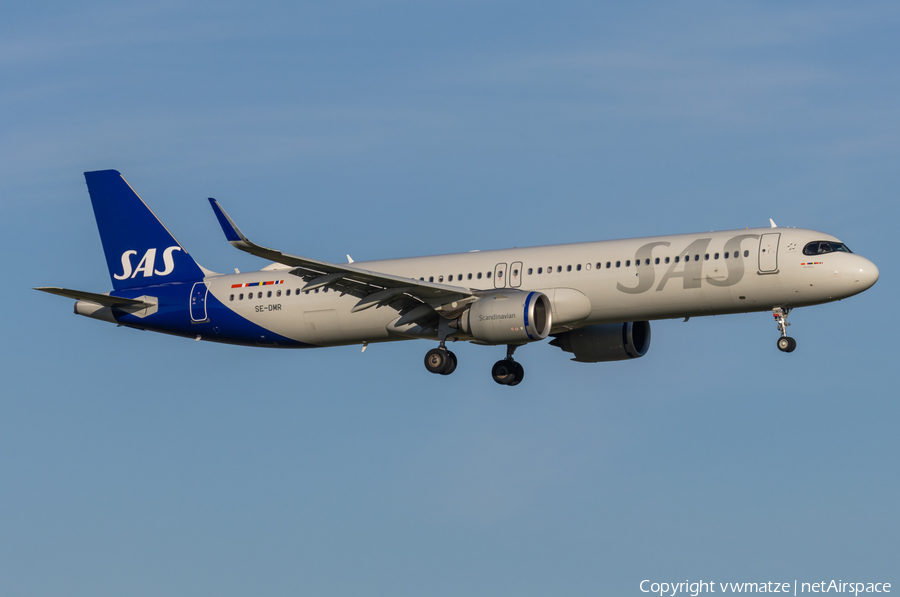 SAS - Scandinavian Airlines Airbus A321-253NX (SE-DMR) | Photo 565889