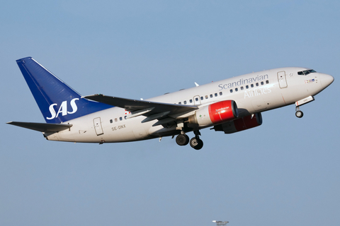 SAS - Scandinavian Airlines Boeing 737-683 (SE-DNX) at  Stockholm - Arlanda, Sweden