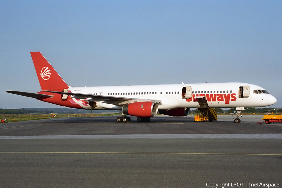 Sunways Airlines Boeing 757-236 (SE-DSL) | Photo 155069