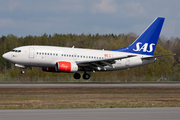 SAS - Scandinavian Airlines Boeing 737-683 (SE-DTH) at  Stockholm - Arlanda, Sweden