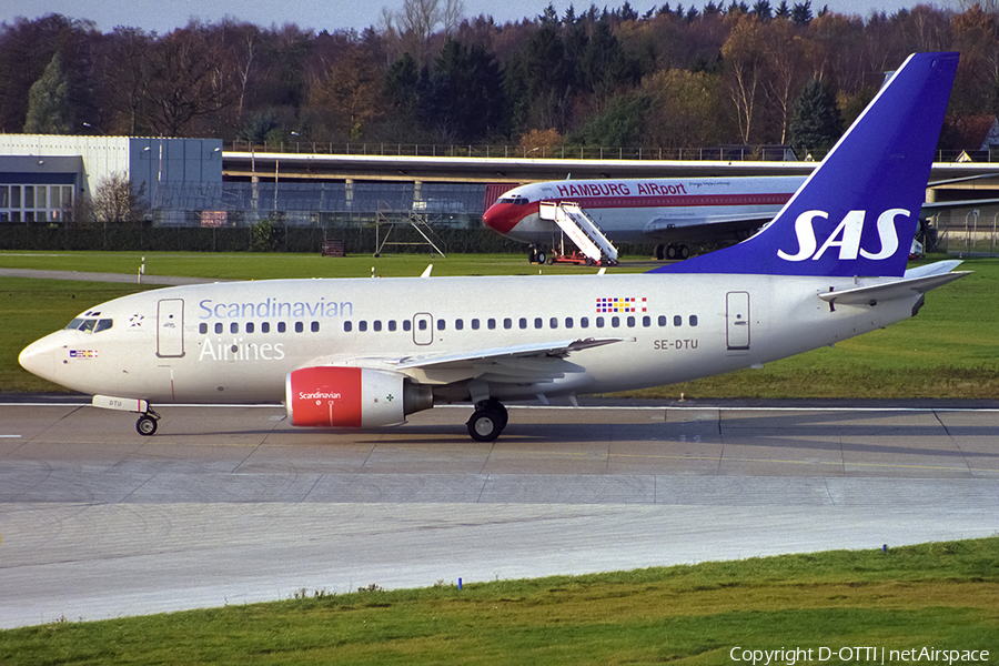 SAS - Scandinavian Airlines Boeing 737-683 (SE-DTU) | Photo 535487