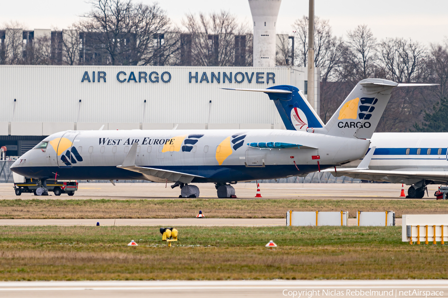 West Air Europe Bombardier CRJ-200LR (SE-DUY) | Photo 422661