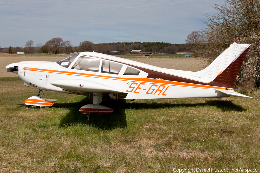 (Private) Piper PA-28-180 Cherokee G (SE-GAL) | Photo 473890
