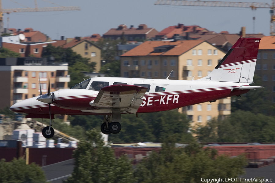 Lid Air Piper PA-34-200T Seneca II (SE-KFR) | Photo 267094