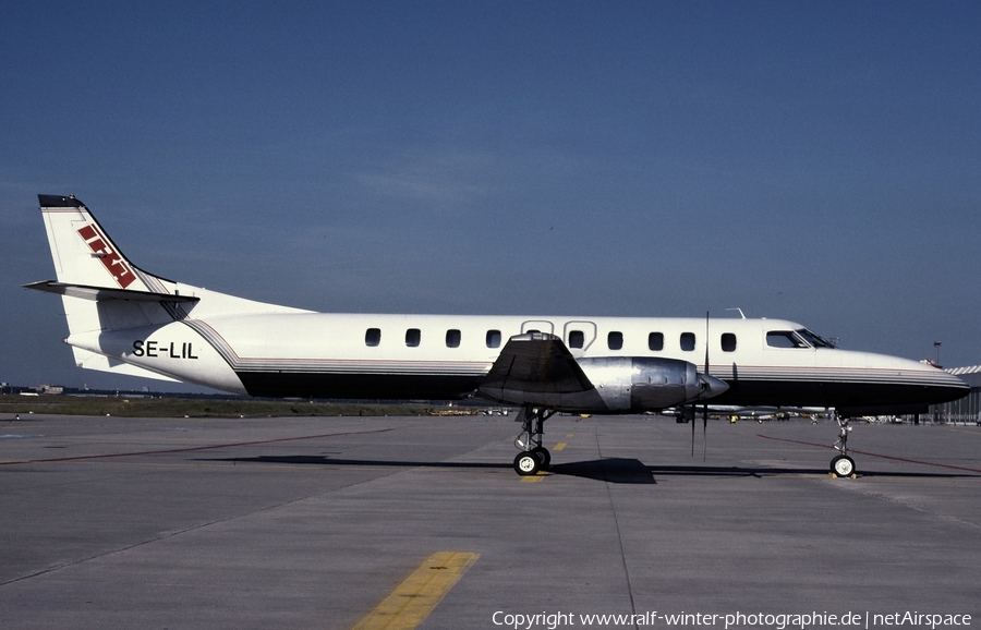 International Business Air Fairchild SA227AC Metro III (SE-LIL) | Photo 514297