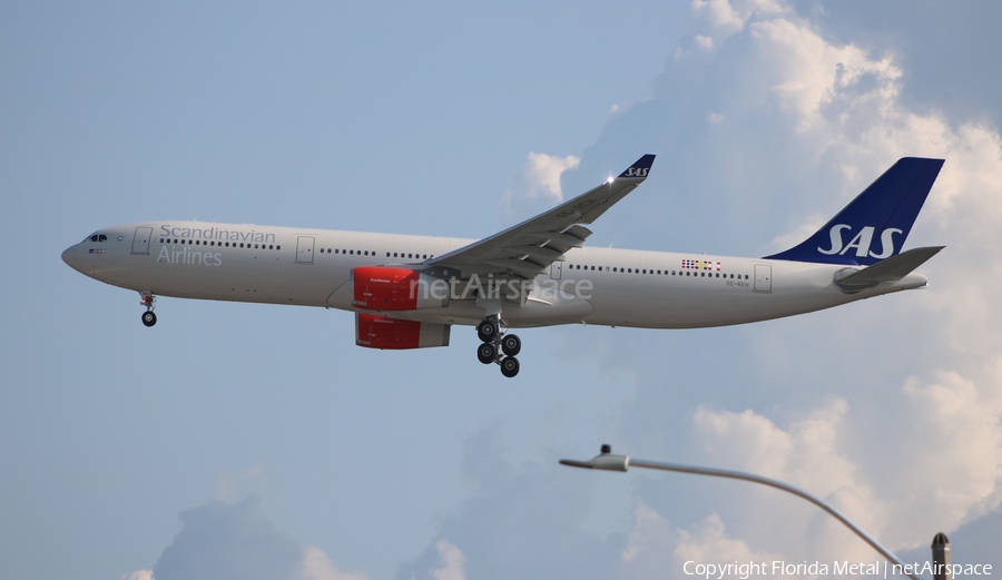 SAS - Scandinavian Airlines Airbus A330-343X (SE-REH) | Photo 407910