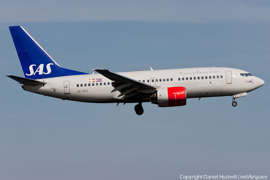 SAS - Scandinavian Airlines Boeing 737-7BX (SE-RES) | Photo 422761