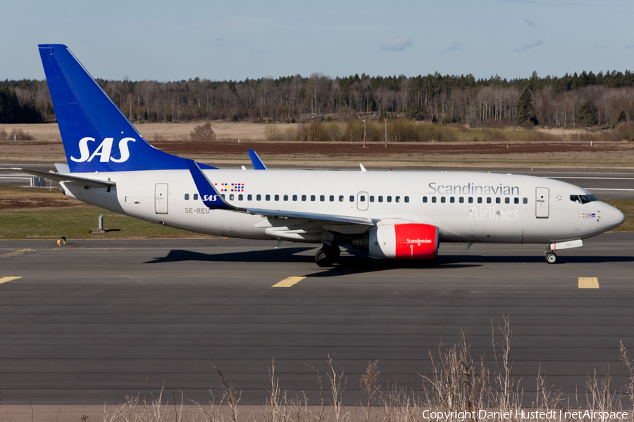SAS - Scandinavian Airlines Boeing 737-76N (SE-REU) | Photo 421921