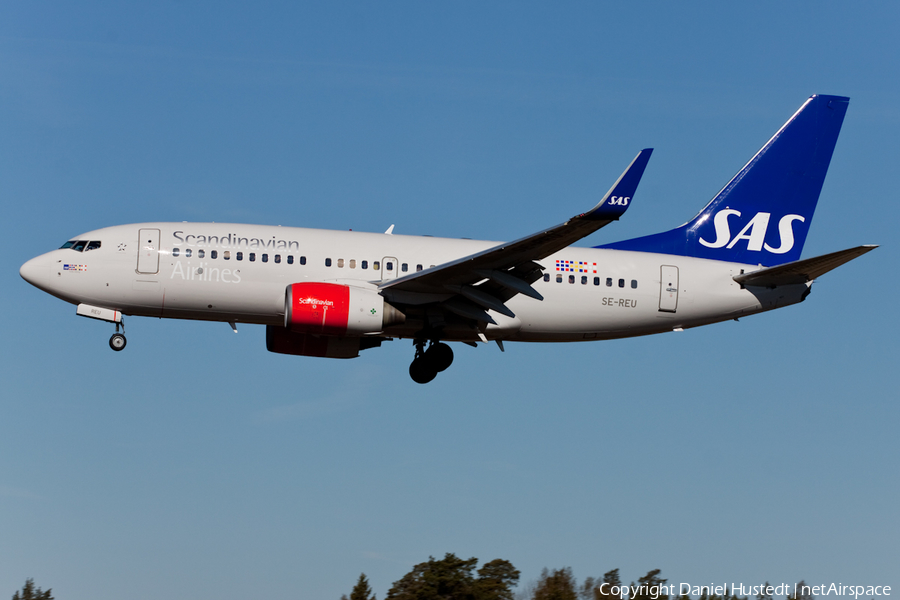 SAS - Scandinavian Airlines Boeing 737-76N (SE-REU) | Photo 422140