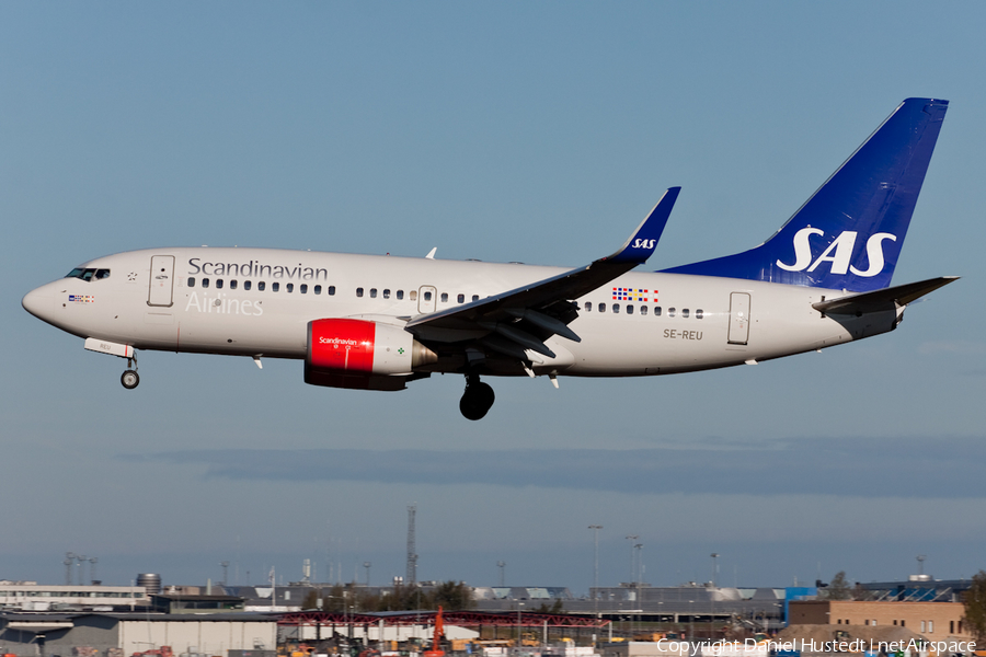 SAS - Scandinavian Airlines Boeing 737-76N (SE-REU) | Photo 422244