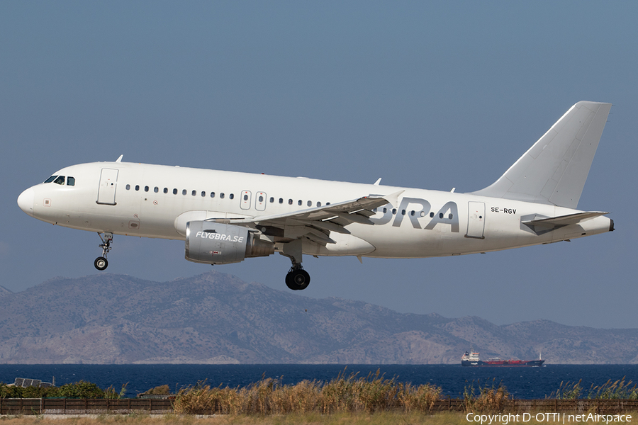 Braathens International Airways Airbus A319-111 (SE-RGV) | Photo 598303