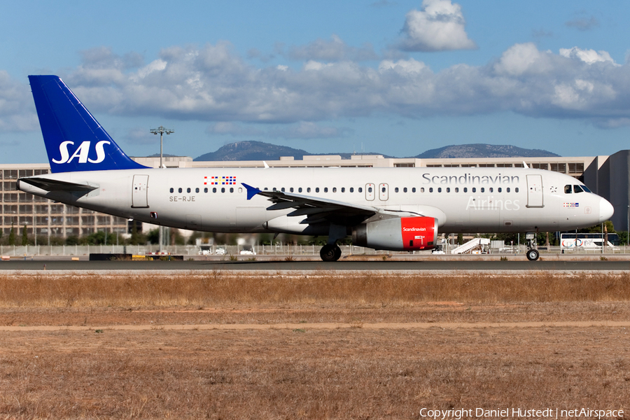 SAS - Scandinavian Airlines Airbus A320-232 (SE-RJE) | Photo 489115