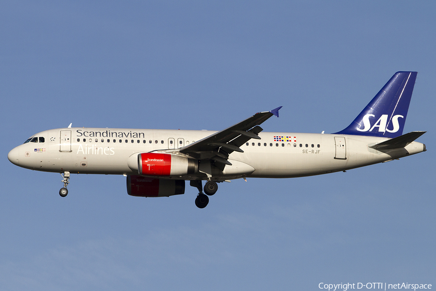 SAS - Scandinavian Airlines Airbus A320-232 (SE-RJF) | Photo 474133