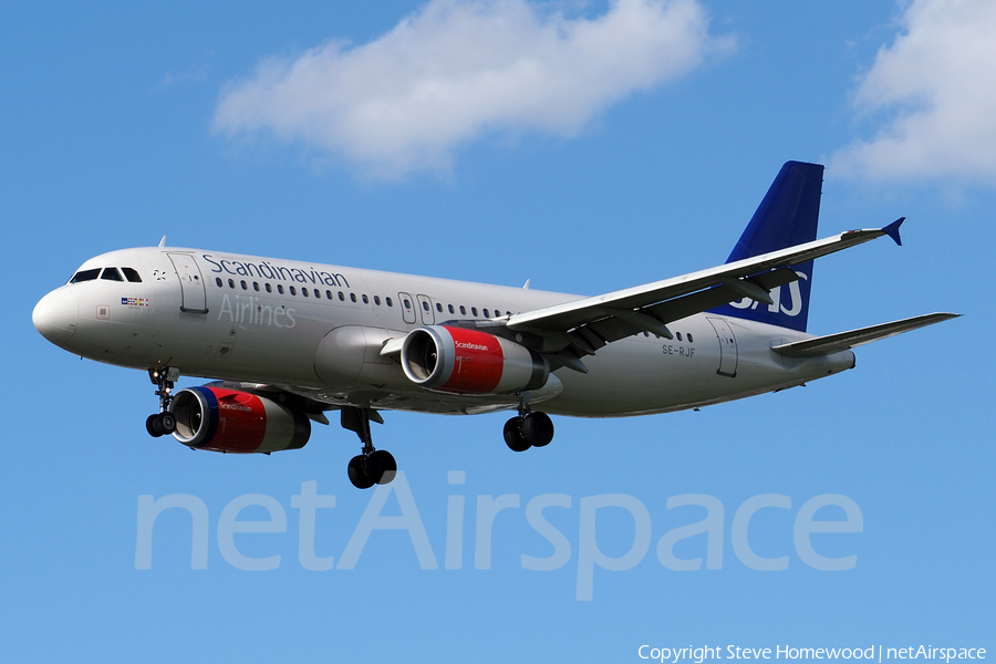 SAS - Scandinavian Airlines Airbus A320-232 (SE-RJF) | Photo 174486