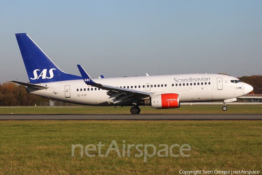 SAS - Scandinavian Airlines Boeing 737-76N (SE-RJR) | Photo 360280