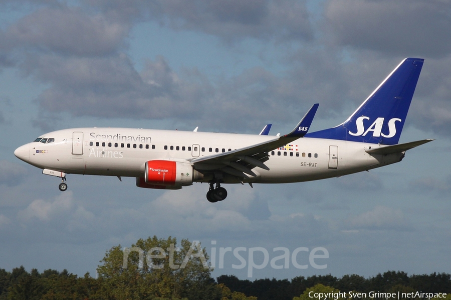 SAS - Scandinavian Airlines Boeing 737-76N (SE-RJT) | Photo 267884