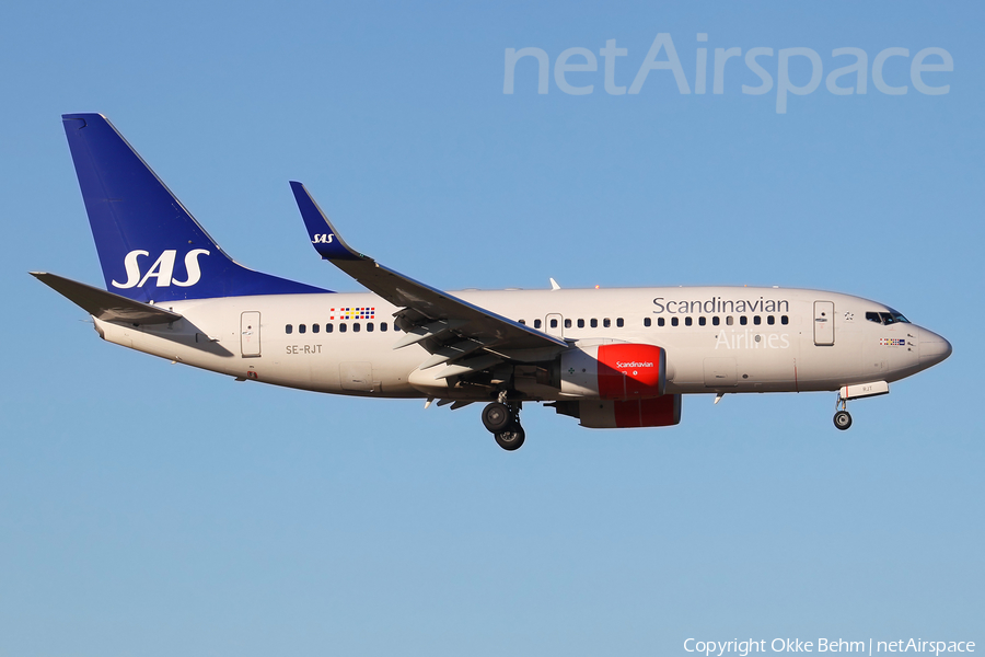 SAS - Scandinavian Airlines Boeing 737-76N (SE-RJT) | Photo 132821