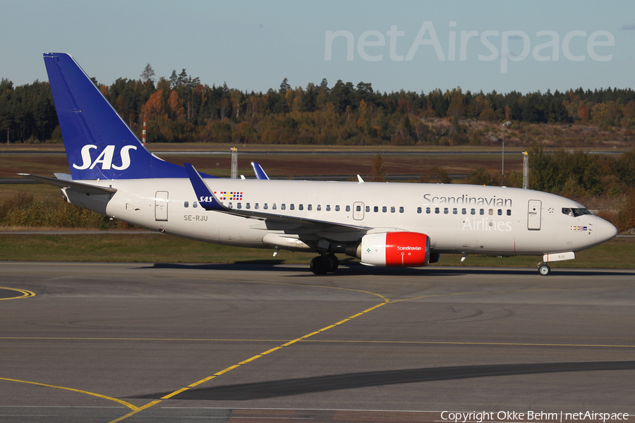 SAS - Scandinavian Airlines Boeing 737-76N (SE-RJU) | Photo 92477