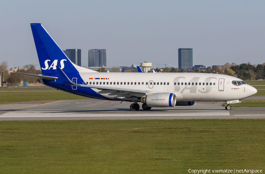 SAS - Scandinavian Airlines Boeing 737-76N (SE-RJX) | Photo 565904