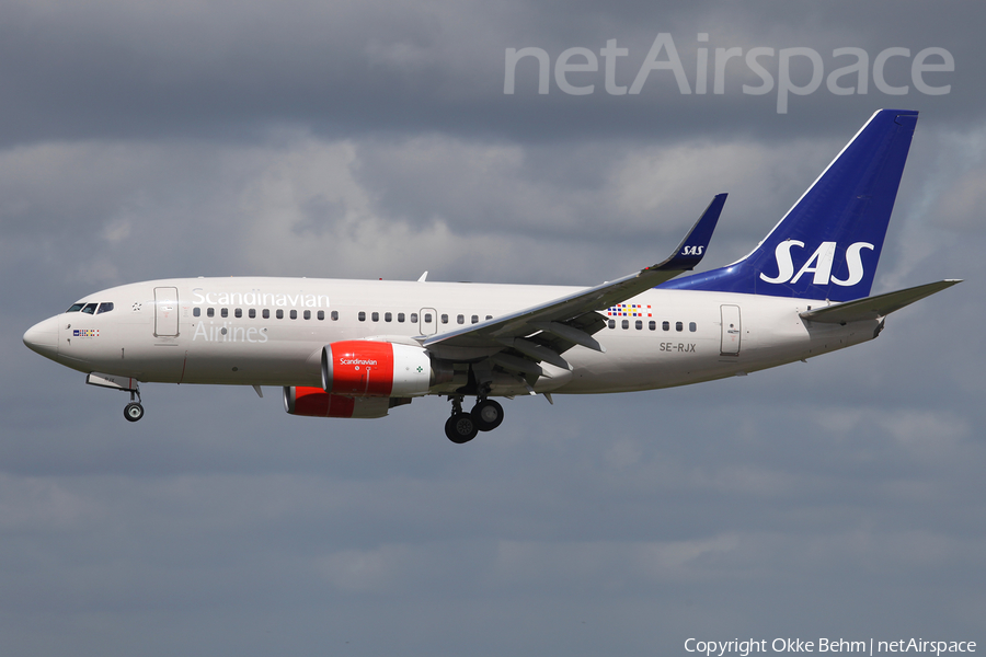 SAS - Scandinavian Airlines Boeing 737-76N (SE-RJX) | Photo 165653