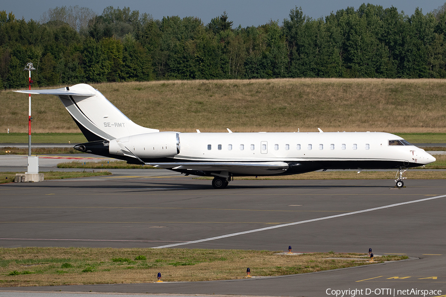 SAAB Aircraft Bombardier BD-700-1A10 Global 6000 (SE-RMT) | Photo 400944