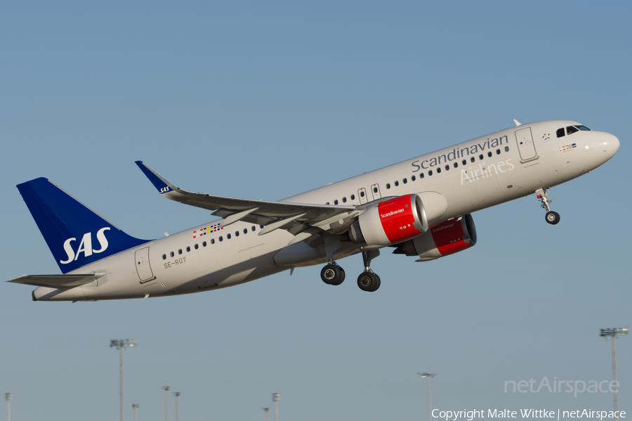 SAS - Scandinavian Airlines Airbus A320-251N (SE-ROT) | Photo 396138
