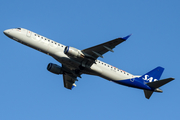 SAS Link Embraer ERJ-195LR (ERJ-190-200LR) (SE-RSI) at  Hamburg - Fuhlsbuettel (Helmut Schmidt), Germany