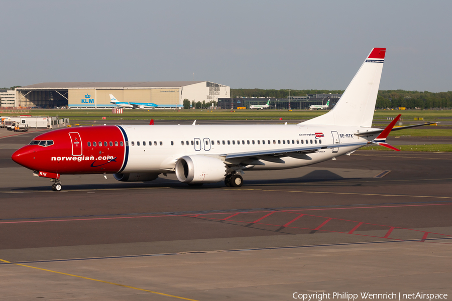Norwegian Air Sweden Boeing 737-8 MAX (SE-RTK) | Photo 681011