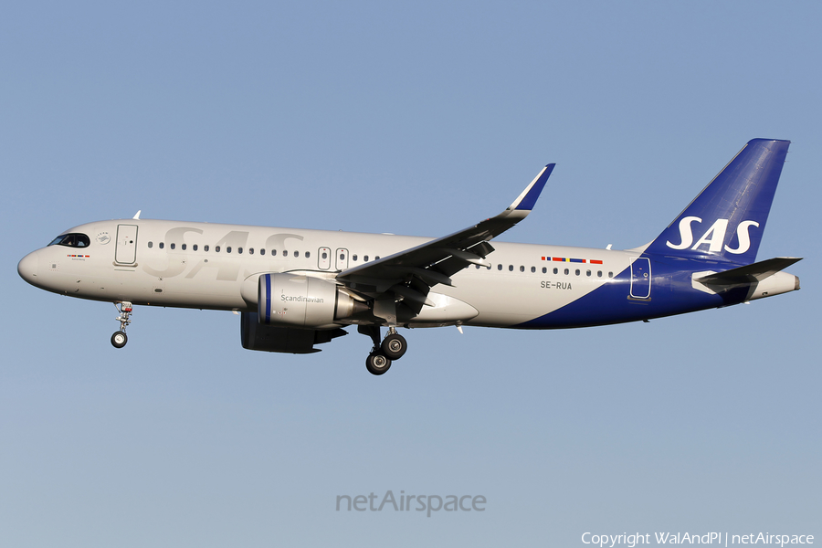 SAS - Scandinavian Airlines Airbus A320-251N (SE-RUA) | Photo 679355
