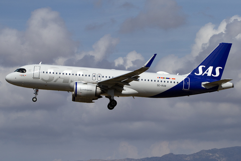 SAS - Scandinavian Airlines Airbus A320-251N (SE-RUB) at  Palma De Mallorca - Son San Juan, Spain