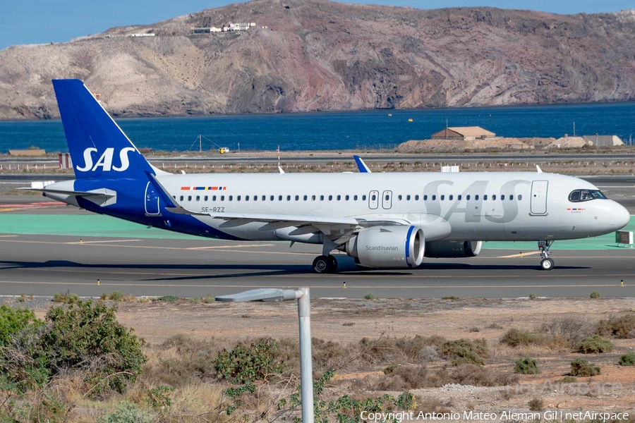 SAS - Scandinavian Airlines Airbus A320-251N (SE-RZZ) | Photo 660925