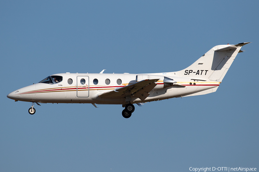 Smart Jet Raytheon Hawker 400XP (SP-ATT) | Photo 354112